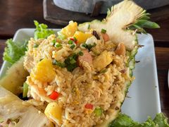 -Green Tree Rest. & Pub