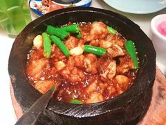 石锅杭椒牛蛙-桂满陇天书(南京德基旗舰店)