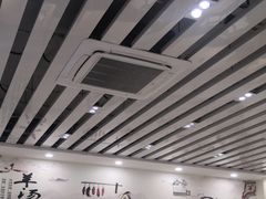-金诚张妈妈羊汤·驴肉火烧(旧宫佳和园店)