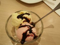 -必胜客(滨江店)