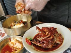 -草家酱蟹炭火烤肉店(珲春南路一店)