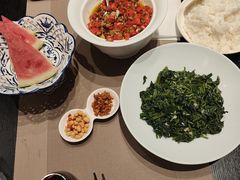 -忆江南·临江鱼馆