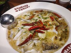 -鱼亨小鲜酸菜鱼(大信店)
