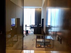 -广州天河希尔顿酒店