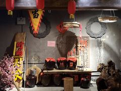 -时尚MEGO商业广场(华新地铁店)