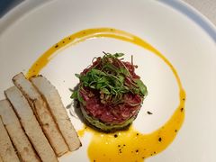 牛肉塔塔配牛油果黑橄榄酱-Solo(衡山路店)