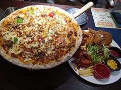 双拼披萨-机器人火炉披萨(爱琴海店)