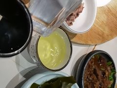 -牛人日志·鲜牛肉骨汤火锅(万科里瑧店)