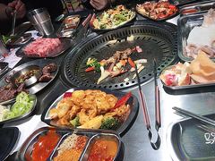 -马路牙子烧烤音乐酒馆(望京店)