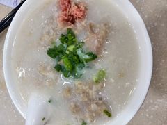 碎牛粥-洪利粥店茶餐厅