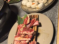 -草家酱蟹炭火烤肉店(珲春南路二店)