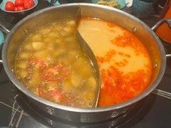 -老城鲜·小海鲜贝贝煲火锅(壹方城店)