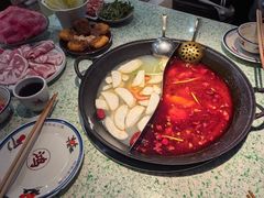 -鸿姐老火锅(疁城新天地店)
