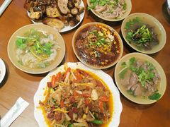 -谢老五跷脚牛肉·非遗传承店