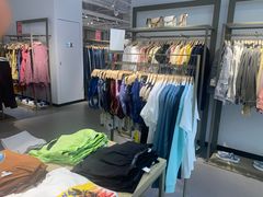 -URBAN REVIVO(北京斯普瑞斯奥特莱斯店)