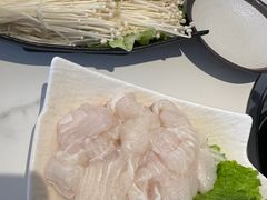 -汤宴·参须肚包鸡(南京路店)