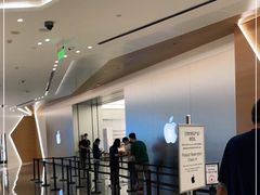 -Apple零售店(新街口店)