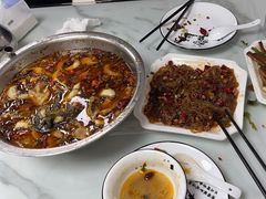 -黑皮酸菜鱼(三山街店)