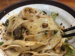 牛肉油泼扯面-马振面(小皮院店)