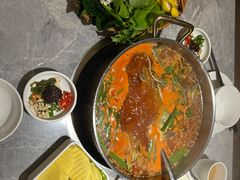 -野山舂·贵州现舂酸汤牛肉(民生路店)