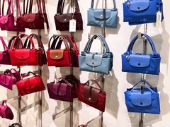 -Longchamp(佛罗伦萨小镇奥特莱斯店)