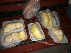 -华润万家(朱雀大街店)