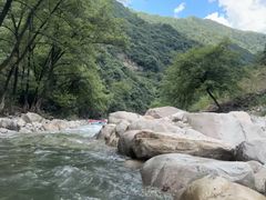 -雅鲁激流探险漂流