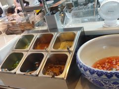 -胡大怪手工酸辣粉(安亭店)