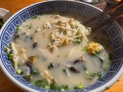 鲍蛤蛏海鲜面-沪西老弄堂面馆(定西路店)