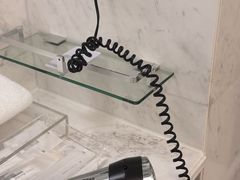 -深圳富苑皇冠假日套房酒店