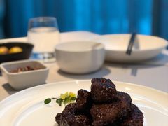 沪市牛肉粒-屋里厢上海菜馆