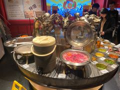 -新哥老官·畅吃123·美蛙世界(苏宁广场店)