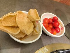 -锅飘飘·东北铁锅炖(雨花客厅店)