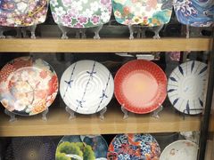 -万润国际酒店用品市场(曹安国际商城店)