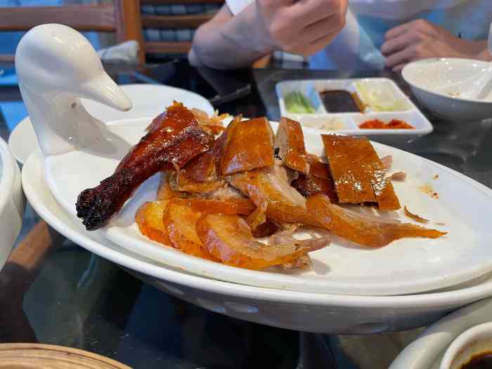 京庭御铺烤鸭(未来方舟店)-"大中午去吃 人比较少 烤鸭也是现烤的 团.