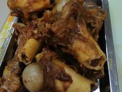 -荣吉招牌自助骨头锅(顾乡店)
