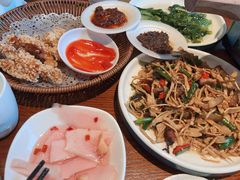 -唐师傅湘西名菜馆(武陵路店)