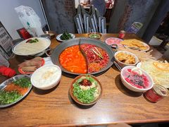 -萍姐火锅·公路夜市(武汉首店)