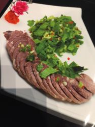 新式香葱牛肉-鑫淼餐饮娱乐中心(江东街店)