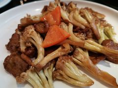 花椰菜酸炒鸭胸肉-闽和南(深圳万象城店)