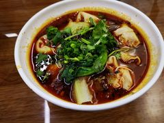 麻辣抄手（香菜自己家）-耙豌豆重庆小面