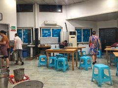 大堂-雷祖芳老妈蹄花店