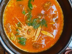 -银米·云南传统过桥米线(双廊黑金冠店)