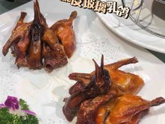 招积咸香乳鸽-遇花缘·点心·中西融合菜(美吉特广场店)