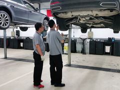 -成都华星名仕奥迪4S店(龙潭寺店)