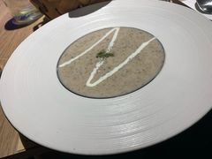 鲜菌蘑菇浓汤-乔泰勒JOETYLER西餐厅(曲江店)