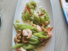 -小船渔村·大连菜·大连焖鱼(黄河路店)