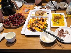 -隔壁老王·家常云南菜(花巷店)