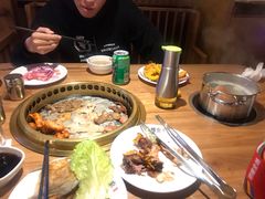 -韩京炭火烤肉自助料理(柯桥万达店)