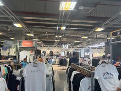-上品折扣(回龙观店)